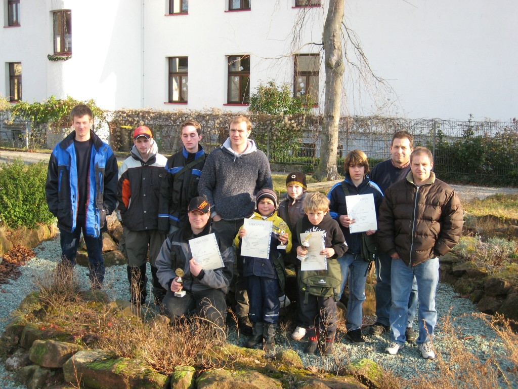 Gruppenbild im Duftgarten
